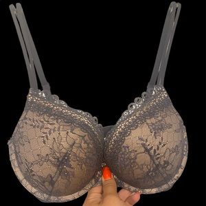 Victoria’s Secret very sexy push up bra
